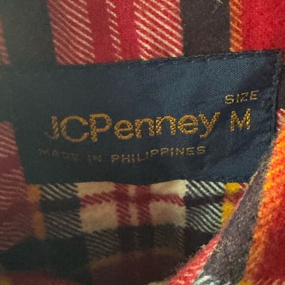 Vintage J C Penny Red Plaid Men's Shirt - Picture 5 of 5